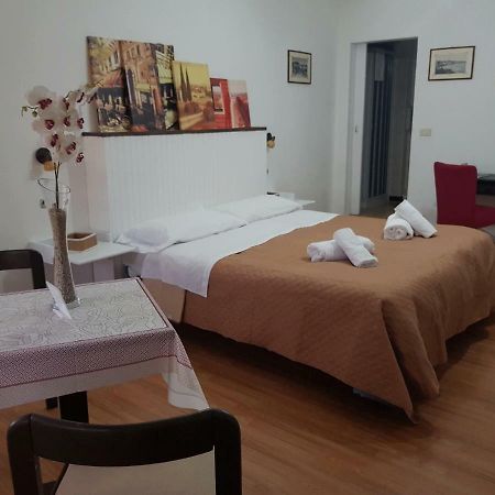 Rooms2Rent Reggio di Calabria Bagian luar foto