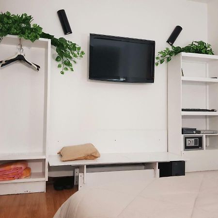 Rooms2Rent Reggio di Calabria Bagian luar foto