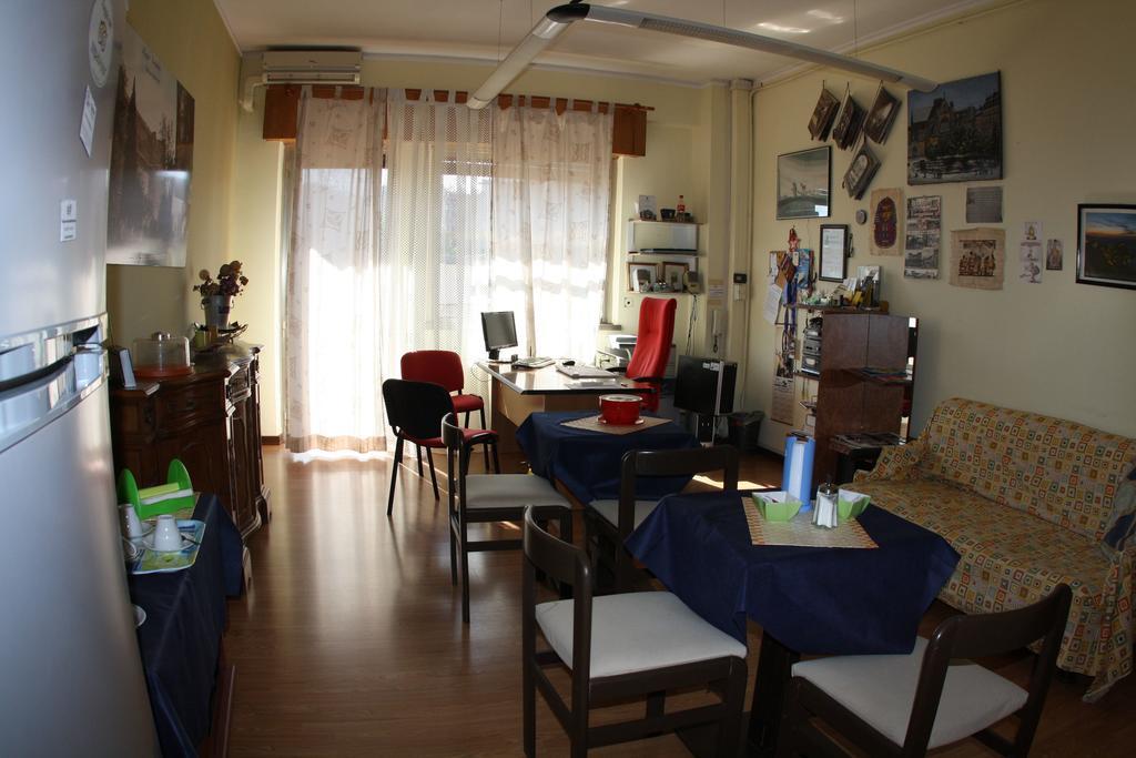 Rooms2Rent Reggio di Calabria Bagian luar foto