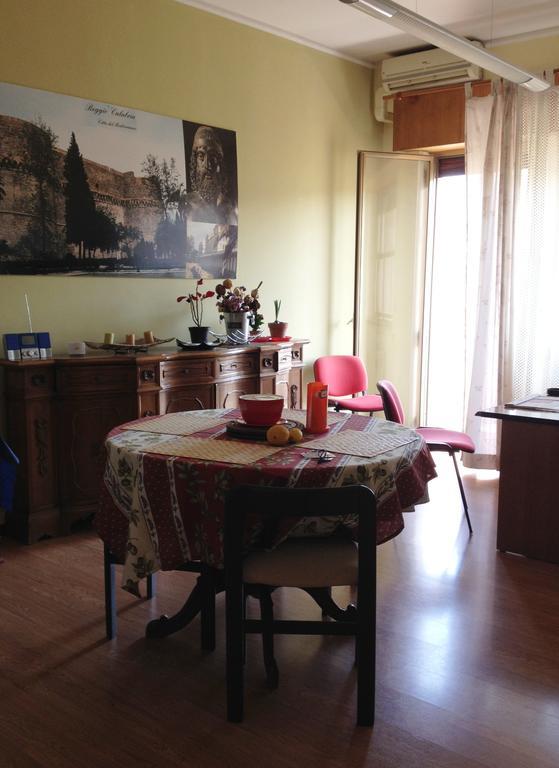 Rooms2Rent Reggio di Calabria Bagian luar foto