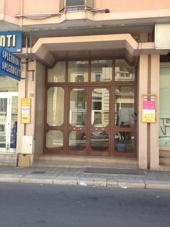 Rooms2Rent Reggio di Calabria Bagian luar foto