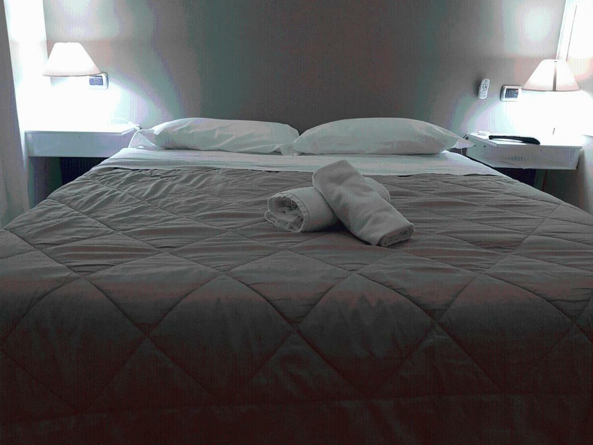 Rooms2Rent Reggio di Calabria Bagian luar foto