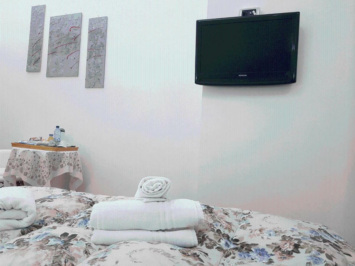 Rooms2Rent Reggio di Calabria Bagian luar foto