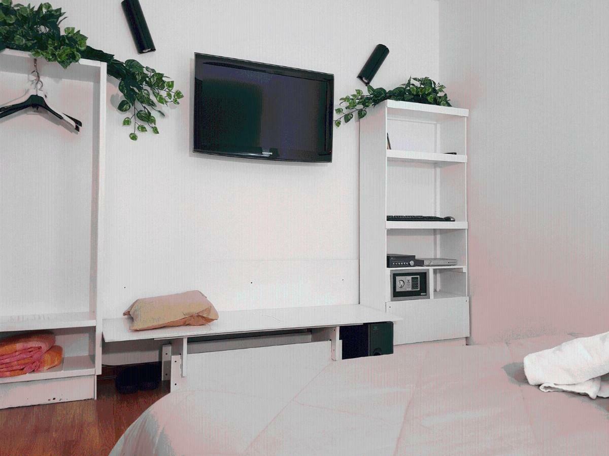 Rooms2Rent Reggio di Calabria Bagian luar foto