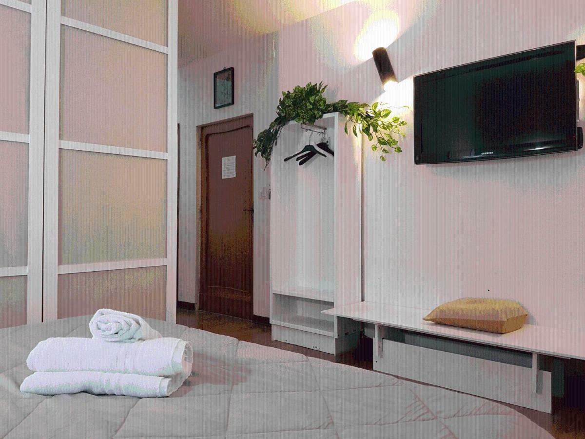 Rooms2Rent Reggio di Calabria Bagian luar foto